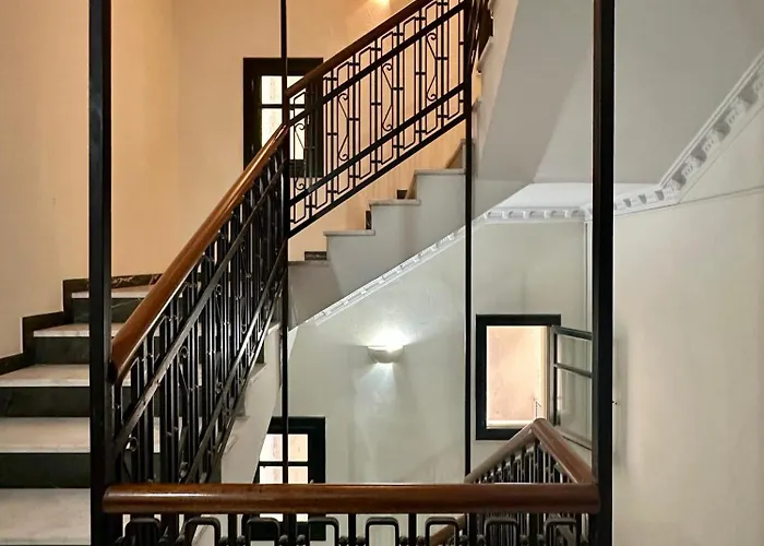 Coco By Halu! : Neoclassical With Balcony Apartmán