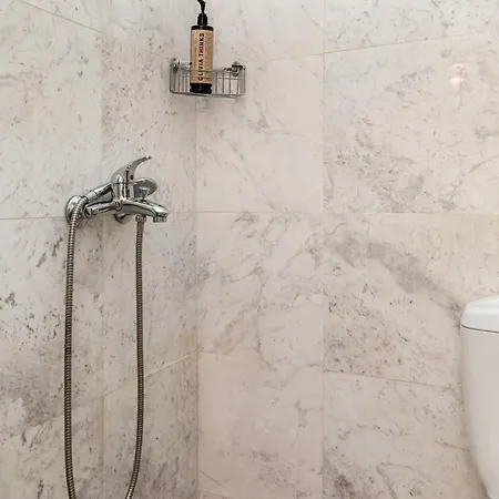 Appartement Coco By Halu! : Neoclassical With Balcony Thessalonique